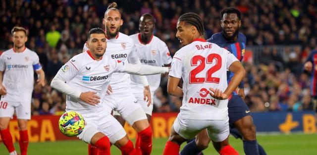 开云体育app-巴萨遭遇大腿受伤怎么办？看看拉菲、凯西还怕什么